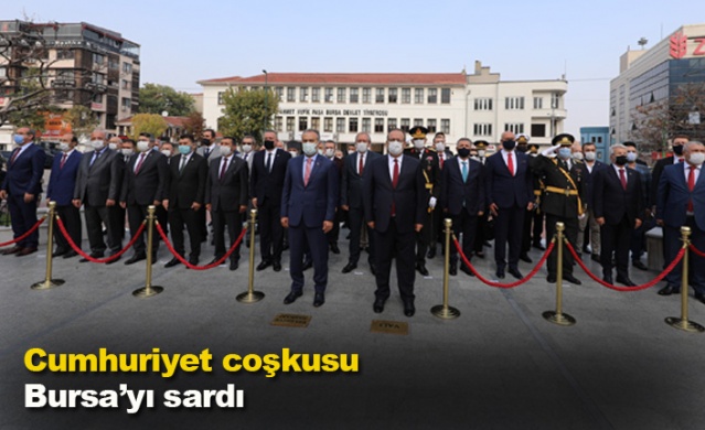 Cumhuriyet coşkusu Bursa’yı sardı
