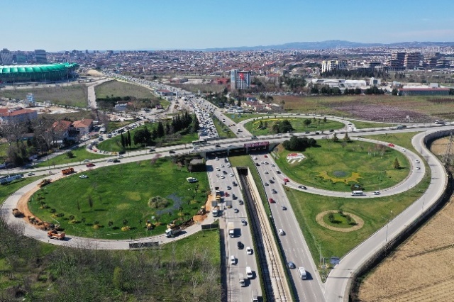 Acemler kördüğümüne neşter