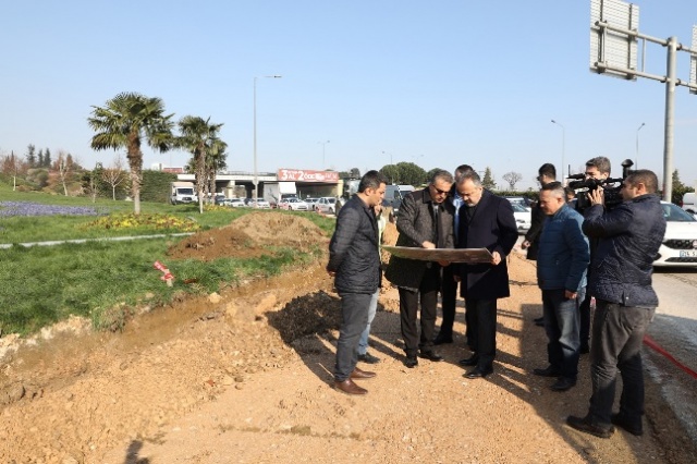 Acemler kördüğümüne neşter