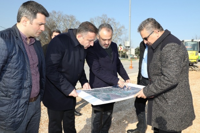 Acemler kördüğümüne neşter