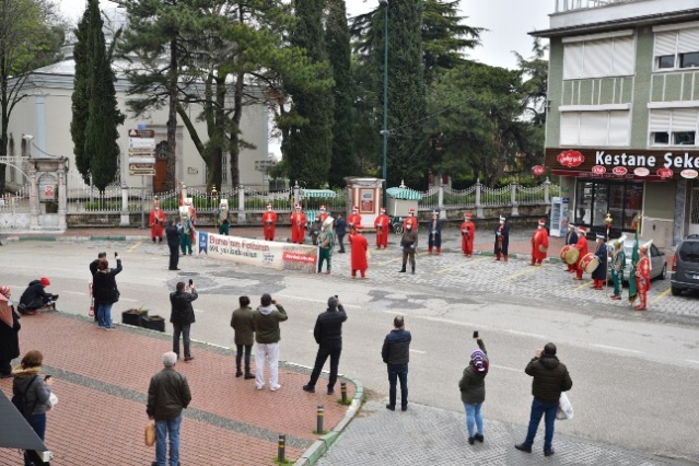 “Korona” gölgesinde fetih yürüyüşü
