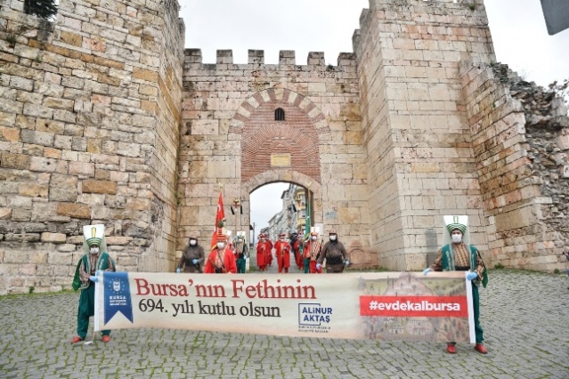 “Korona” gölgesinde fetih yürüyüşü