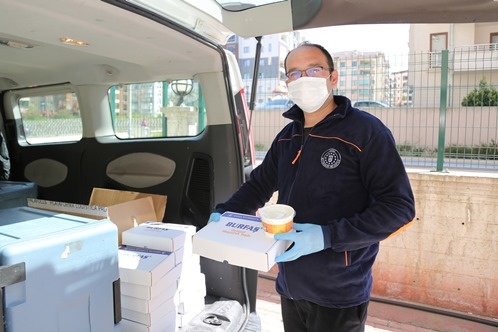 Her gün 2.500 kişiye 2 öğün