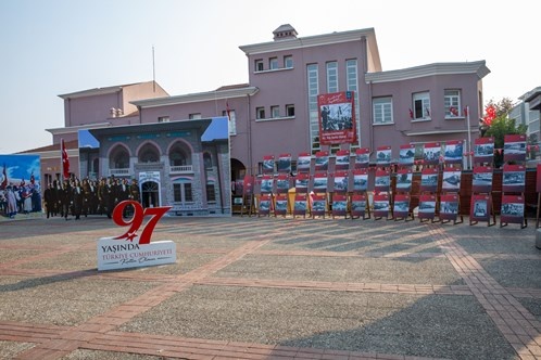 Cumhuriyet coşkusu Bursa’yı sardı