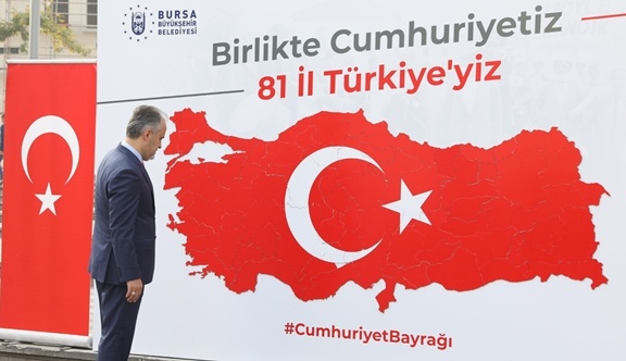 Cumhuriyet coşkusu Bursa’yı sardı