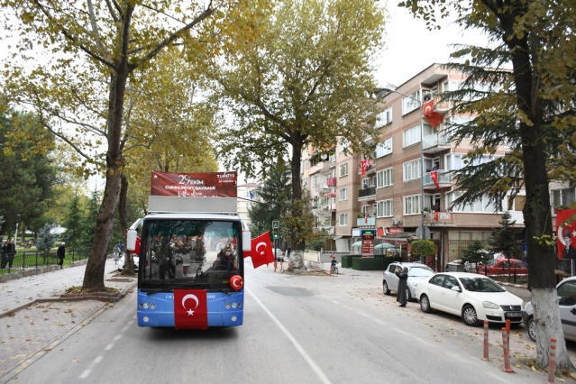 Cumhuriyet coşkusu tüm şehri sardı