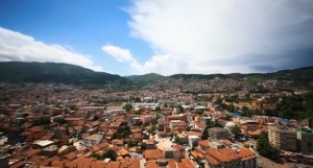 Osmangazi’de, günlük 2500 kişiye sıcak yemek