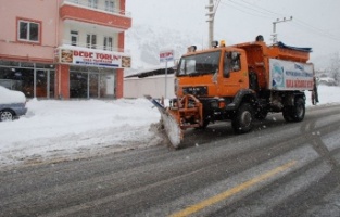 Kayseri’de kara rağmen kesintisiz ulaşım