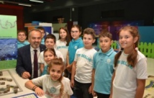 Başkan Aktaş'tan çocuklara çağrı