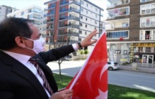 Başkan Demir’den 23 Nisan turu