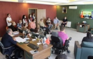 Başkan’dan engellilere “online” moral