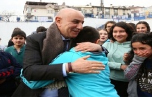 Keçiören 23 Nisan’ı canlı yayınla kutluyor