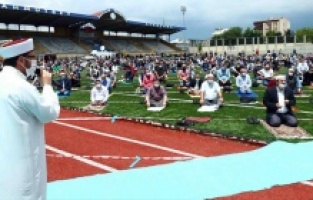 Bağcılar’da Cuma namazı coşkusu