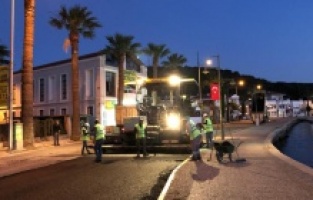 Balıkesir Ayvalık’ta gece mesaisi