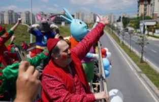 Bayram coşkusu Başakşehir’de doyasıya yaşanıyor