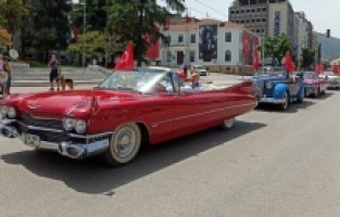 Bursa’da klasik araçlarla 19 Mayıs kutlaması