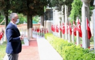 Kocaeli: Başkan’dan şehitlere vefa