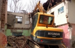 Metruk binalar yıkılıyor Osmangazi nefes alıyor