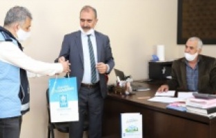 Palandöken Belediyesi esnafa omuz veriyor