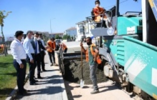 İnegöl'de beton yol devri