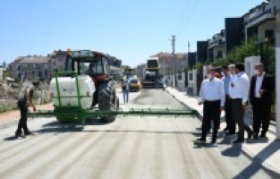 İnegöl sokakları milli ve yerli beton yollarla kaplanıyor