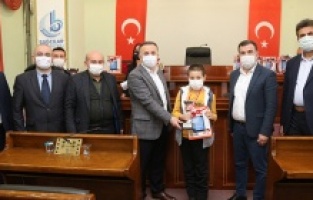 Online satrancın şampiyonları belli oldu