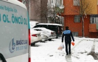 Bağcılar’da ihtiyaç sahibi ailelere gıda yardımı