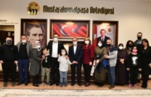 Bursa Mustafakemalpaşalı özel çocuklardan Kanar'a ziyaret