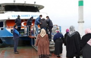 Kocaeli: Huzurevlerinde kalan yaşlılara körfez turu