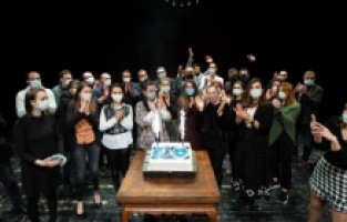 Tiyatrolardan özel buluşma