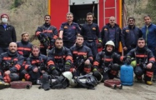 Trabzon Büyükşehir itfaiyesi tatbikatlara devam ediyor