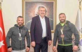 Bursa Karacabey’in spordaki başarıları gurur veriyor