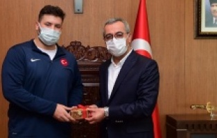 Kahramanmaraş: Büyükşehir’in sporcusu Türkiye’yi temsil edecek