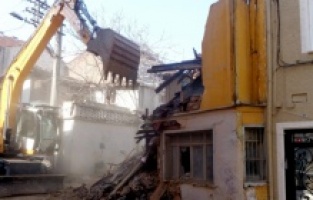 Osmangazi’de 4 ayda 41 metruk bina yıkıldı