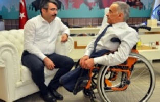 Yıldırım’da engeller aşılıyor