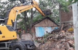 Osmangazi: Metruk binalar tek tek yıkılıyor