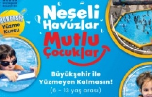 Bursa'da çocuklar portatif havuzda yüzme öğrenecek