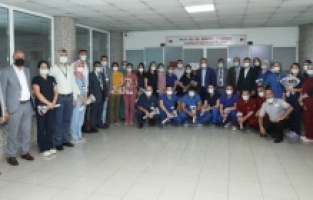 Bursa: Huzurevi ve hastanede bayram