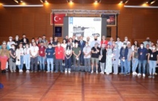 Bursa: Başkan Aktaş, fotoğraf tutkunlarıyla buluştu