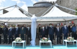 Kayseri Büyükşehir’den 15 Temmuz “Türkiye Geçilmez” sergisi