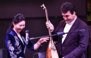 Fetih Müzesi’nde Kazak esintisi