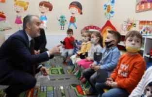 Mustafakemalpaşalı minikler de ‘Ana Kucağı’nda