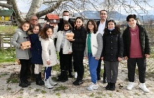 Hayvan dostu Mustafakemalpaşa