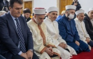 Başkan Dündar, Sofya’dan barış mesajı verdi