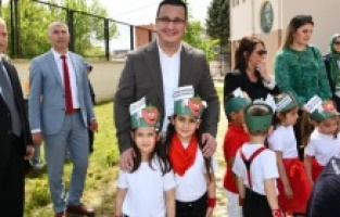 Mustafakemalpaşa'da atıklar gübreye dönüşüyor