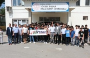 Başkan Işık, istihdam için okul okul geziyor