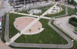 Yıldırım parklarla donatılıyor