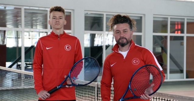 Osmangazili Raket Sessizliğini Kortta bozacak