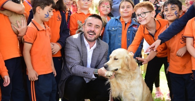 Başkan Tanır ve Öğrenciler Patili Dostları Yalnız Bırakmadı